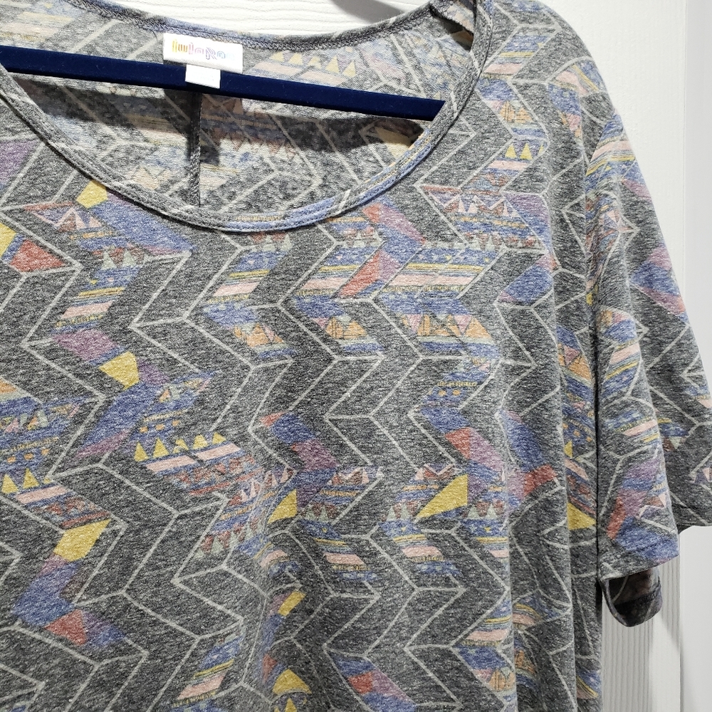 Lularoe Perfect T